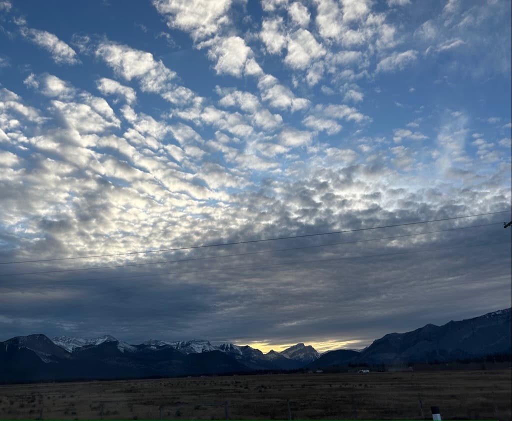 Mountain horizon at dusk